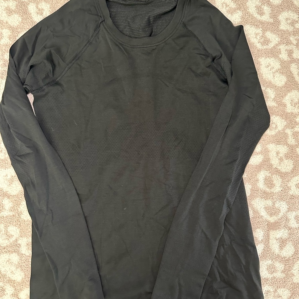 Lululemon Black Long Sleeve Top size 10